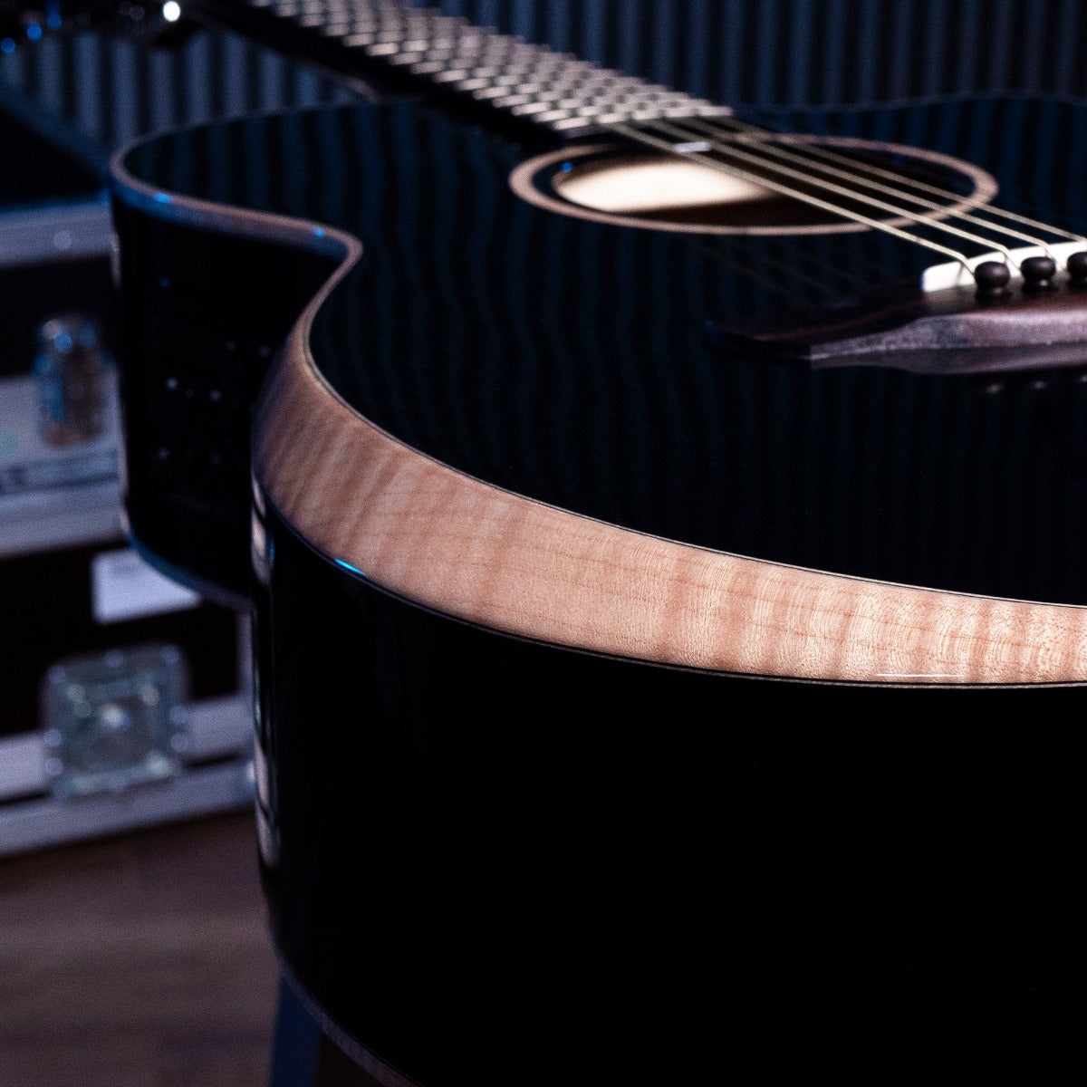 Faith Eclipse Venus Cutaway Electro Black Gloss FVEC